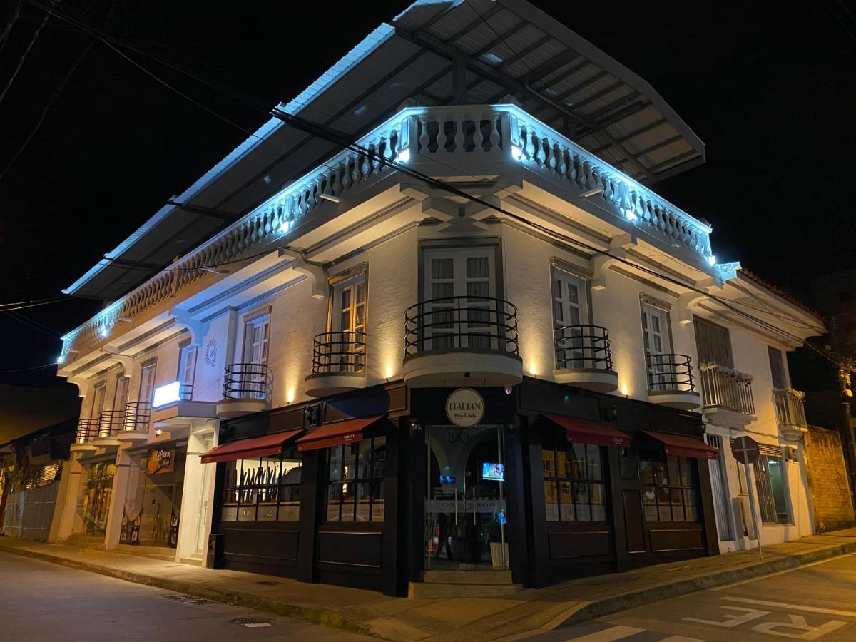 Hotel Valcon Santa Rosa de Cabal Exterior foto